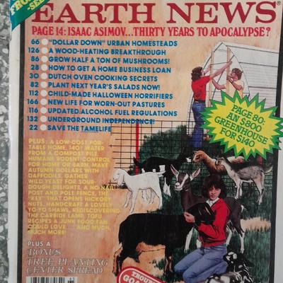 Back issue magazines THE MOTHER EARTH NEWS SURVIVAL tips and GREAT hints!