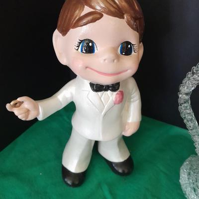 Bride and Groom Decorations Bride & Groom glasses, Large ceramic Figures, Candle holder and more