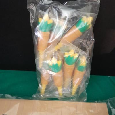 Unique sweet corn cob butter and holders and a Vintage roll of soft tissue