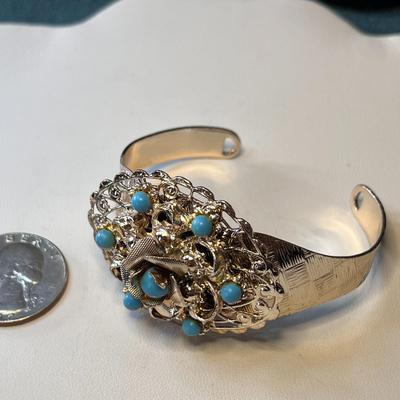 CUFF BRACELET FAUX TURQUOISE BEADS 
