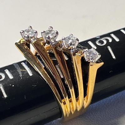 EXCELLENT 18K HGE COCKTAIL w/ RING PRONG SET CZâ€™s?