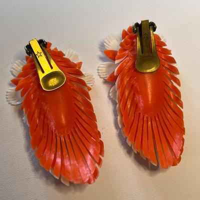 RETRO CLIP-ON EARRINGS ORANGE & WHITE SPRAY FLORAL