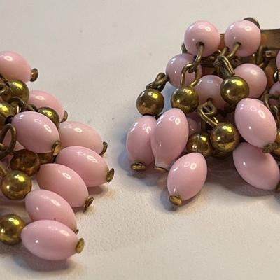 VINTAGE PINK DROPLET BUNCH CLIP-ON EARRINGS