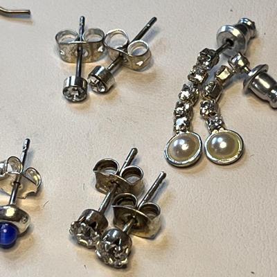 ELEVEN PAIR DAINTY PIERCED EARRINGS