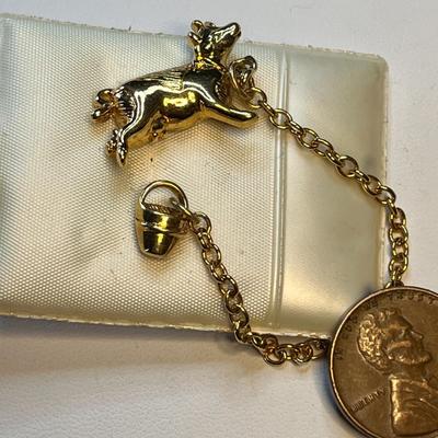 JUMPING COW w/ MILK BUCKET PINS CONNECTED WITH CHAIN