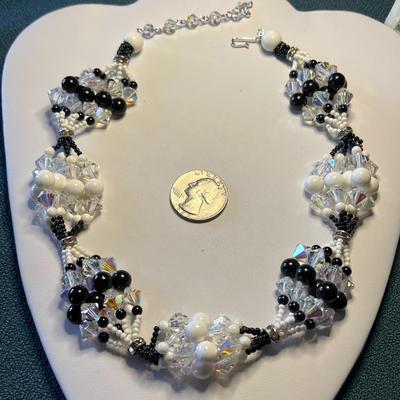 RETRO â€œVENDOMEâ€ NECKLACE BLACK, CLEAR, WHITE BEADWORK