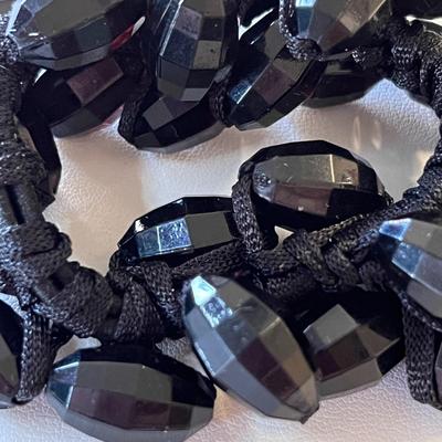 STRETCH FACETED BLACK BEAD BRACELET