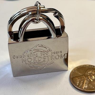 NORDSTROM HANDBAG PURSE PROMO KEY CHAIN