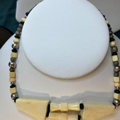TRIBAL STYLE BONE, BEAD ARM OR LEG BAND
