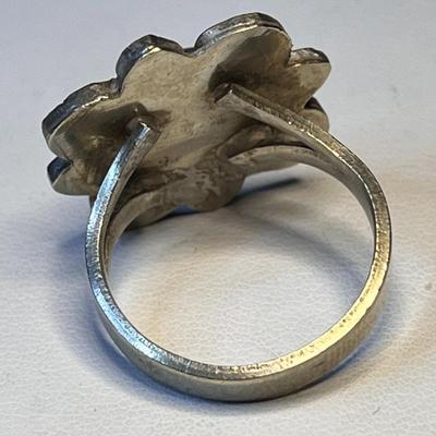 ARTISAN CRAFTED RUSTIC SILVER RING 