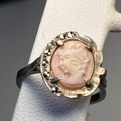 ANTIQUE VICTORIAN REAL CAMEO RING, MARCASITE DETAIL 