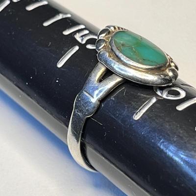 SWEET PETITE â€œSTERLINGâ€ TURQUOISE RING 