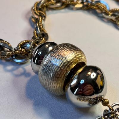 STATEMENT TASSEL ON 24â€ HEFTY DOUBLE LINK CHAIN