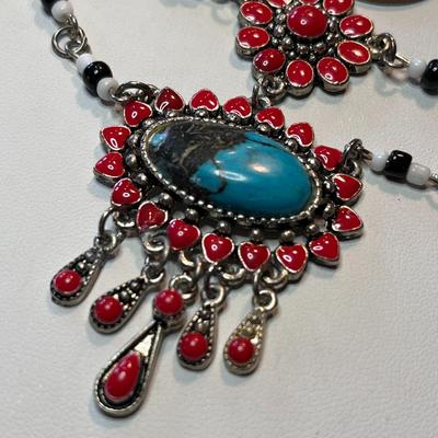 ELABORATE SOUTHWEST DESIGN NECKLACE