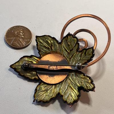 BEAUTIFUL ENAMELED â€œMATISSE RENOIRâ€ PIN