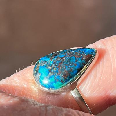 DEEP DARK TURQUOISE? TEAR DROP RING