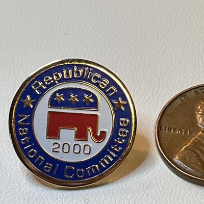 R.N.C. REPUBLICAN PARTY PIN 2000