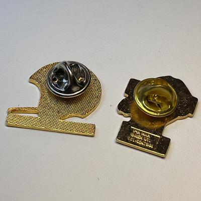 B.Y.U. BRAGGING RIGHTS ENAMELED PINS NATIONAL CHAMPS