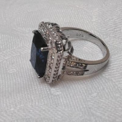 Sapphire Quartz With White Sapphire Accents 925 Ring Size 8.5