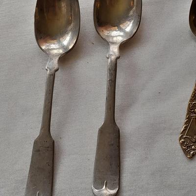 Collectable spoons Irish Fair, Tombstone Ca., Arizonia and more