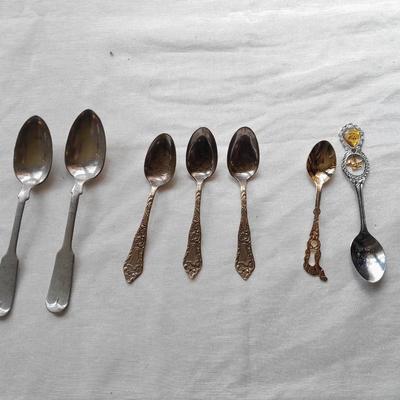 Collectable spoons Irish Fair, Tombstone Ca., Arizonia and more