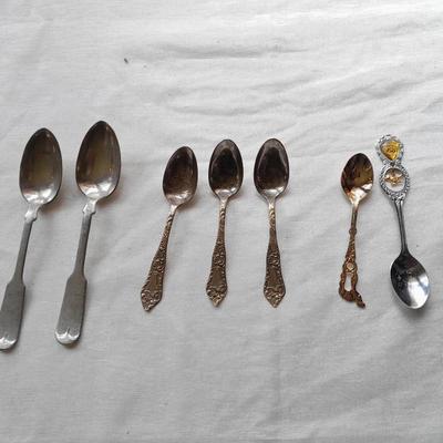 Collectable spoons Irish Fair, Tombstone Ca., Arizonia and more