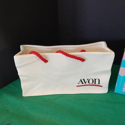 Two Color a mug mug's two Avon ceramic purses, and a happy mug!