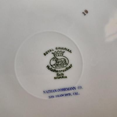 Imperial by Salem China Co. 23 Kt. Gold ovenproof Chinaware replacement pieces and a Royal Bavaria decorative plate