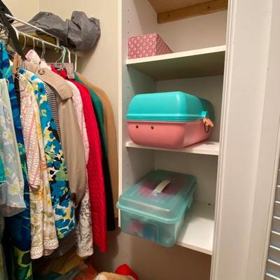 Closet Contents Lot