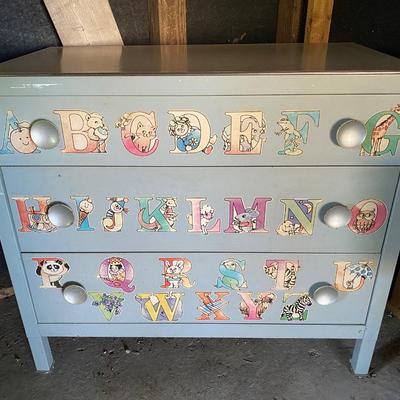 Vintage Metal 3 drawer chest
