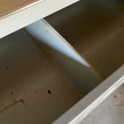 Vintage Metal 3 drawer chest