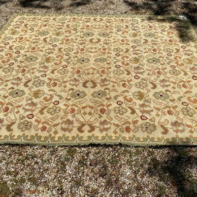 Hand woven/braded area rug