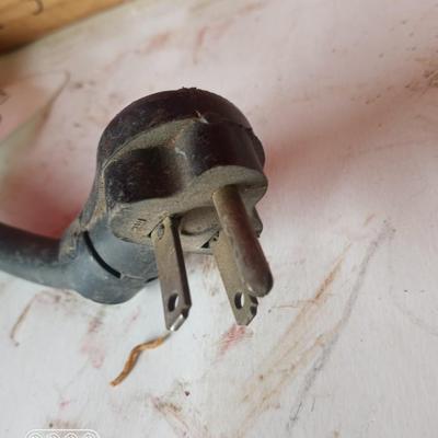 Electric Adapter