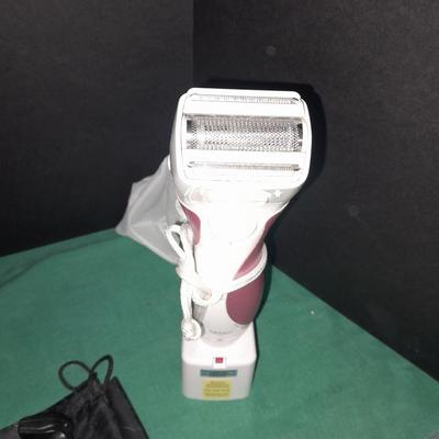 Vintage Remington soft-foil 2 shaver, lint brushes, women's shaver, and more