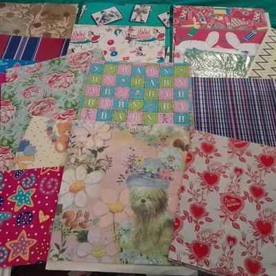 Vintage retro and fun design wrapping paper collection