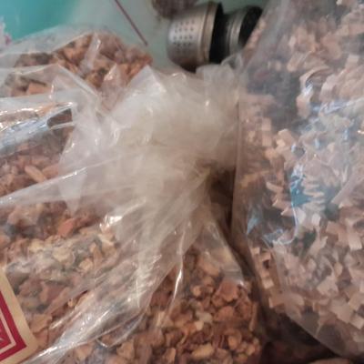 Liquid scented oils for making your own incense sticks, and fibers to make potpourri.