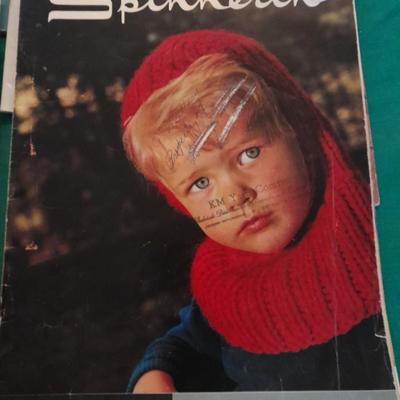 Vintage Knitting magazines with patterns