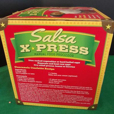 Salsa X-press with divided chip / dip bowl