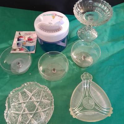 Frostie Treat maker and glassware for sweets and treats