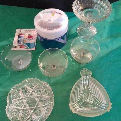 Frostie Treat maker and glassware for sweets and treats