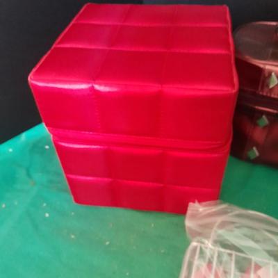 Like new Conair clippers and several make-up / travel bags