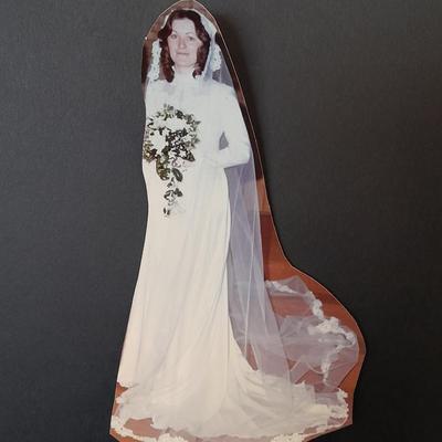 Vintage 70's wedding gown in storage case size 5