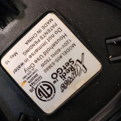 Xpress Redi set go grill, Short order chef waffle baker- sandwich maker- griddle