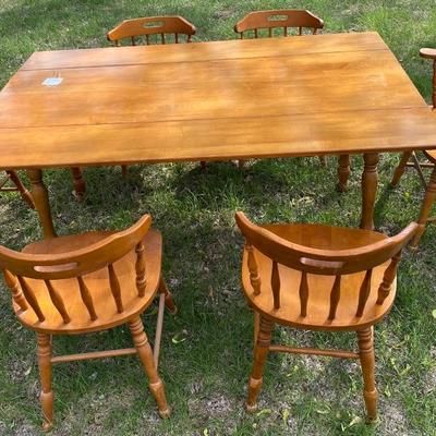Vintage Farm House Table w/ 6 Chairs