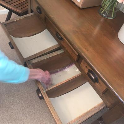 Possum Belly Bakers Table
