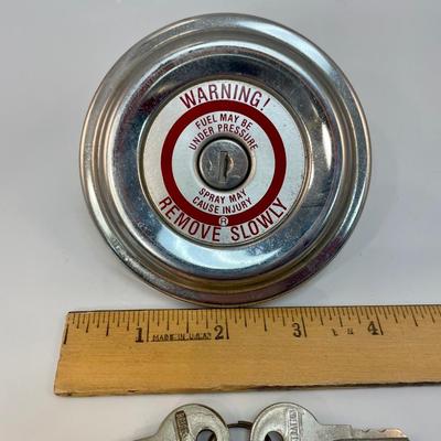 Vintage Chrome Locking Gas Cap