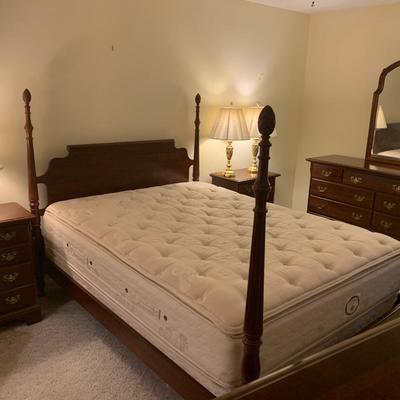 Mahogany Bedroom Set by Crawford