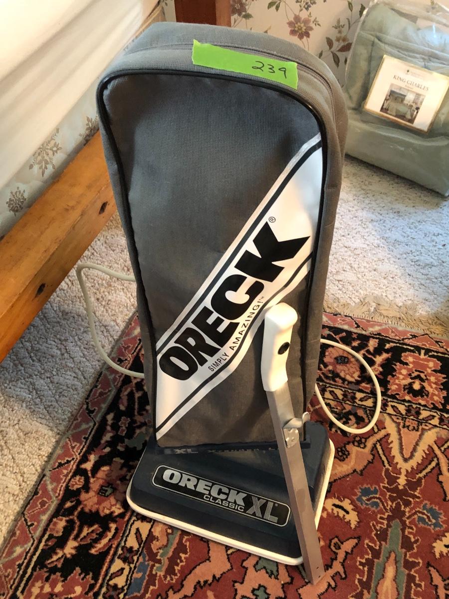 ORECK Classic XL Vacuum (Turned on) Lot 239