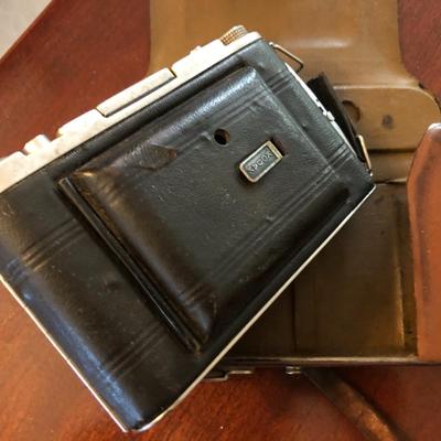 Vintage Kodak Camera with Leather Case -Lot 235