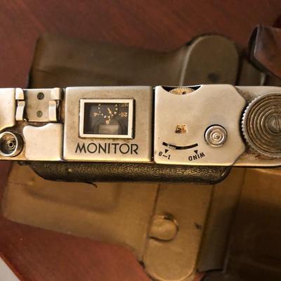 Vintage Kodak Camera with Leather Case -Lot 235